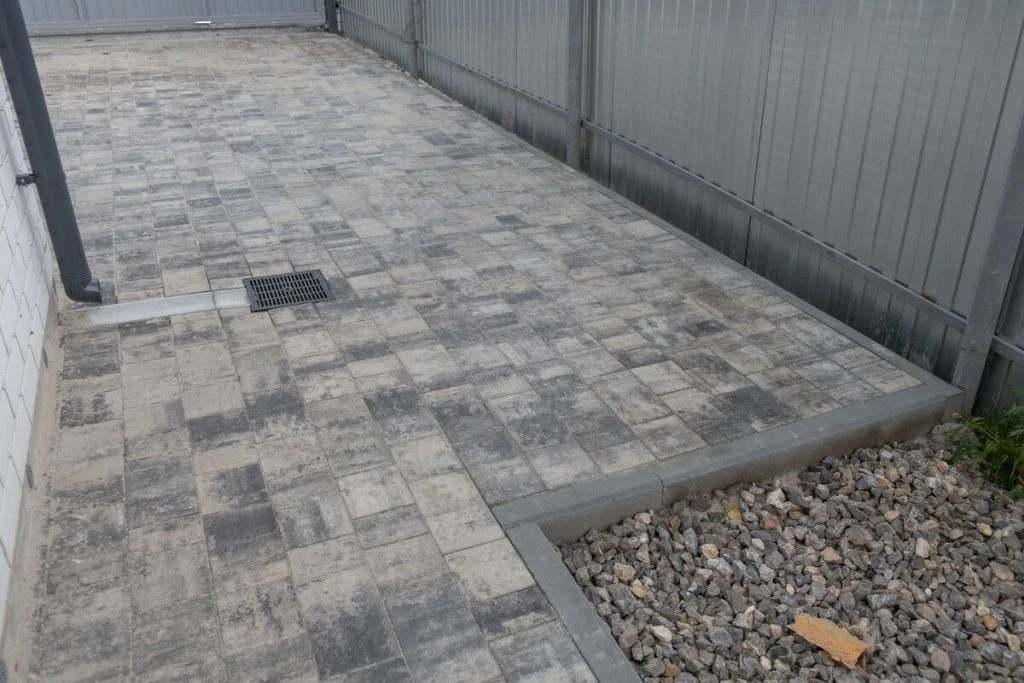 DSCF9829-min.jpg DSCF9829-min.jpg