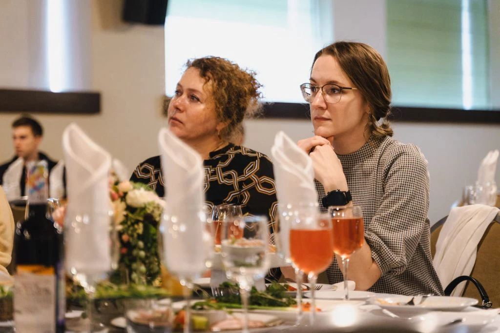 010-2022-04-07-18-00-11-Truhin.jpg 010-2022-04-07-18-00-11-Truhin.jpg