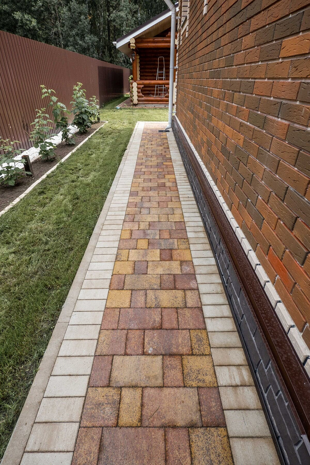 Брусчатка Старый город Осень в частном доме