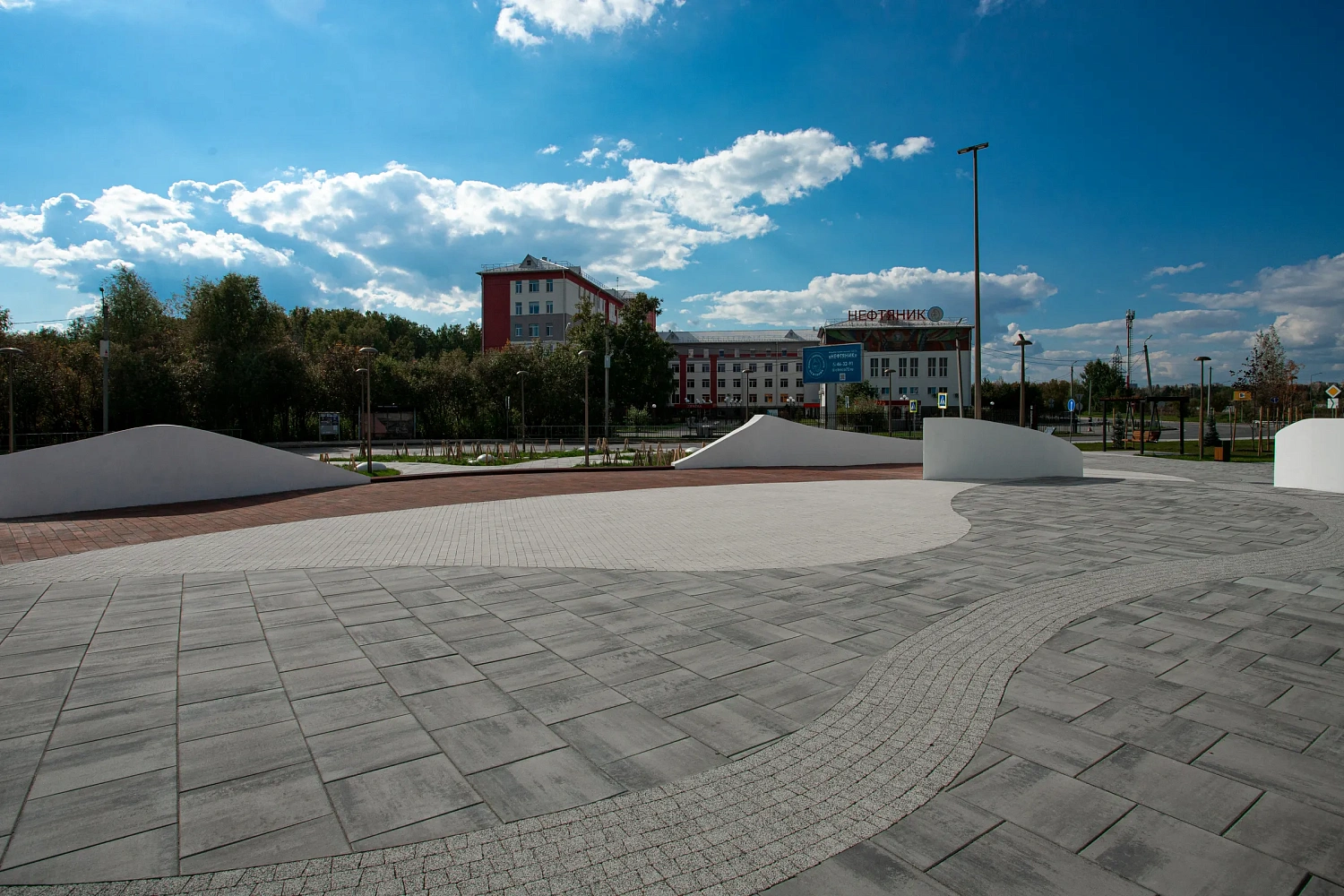 Сквер Медицинских работников в Тюмени