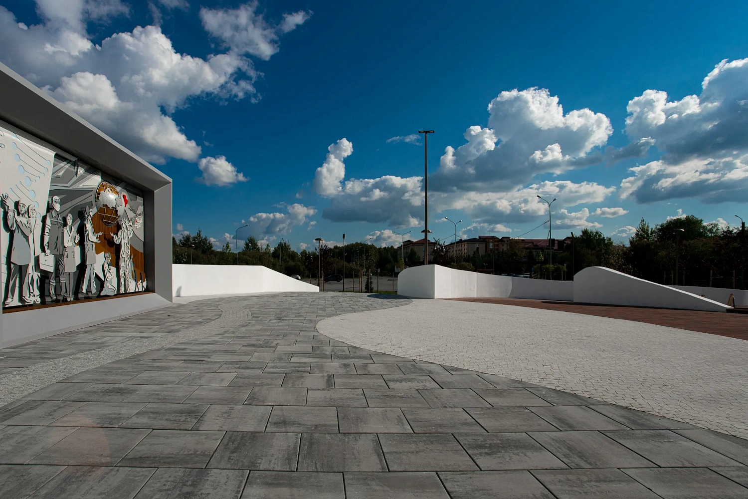 Сквер Медицинских работников в Тюмени